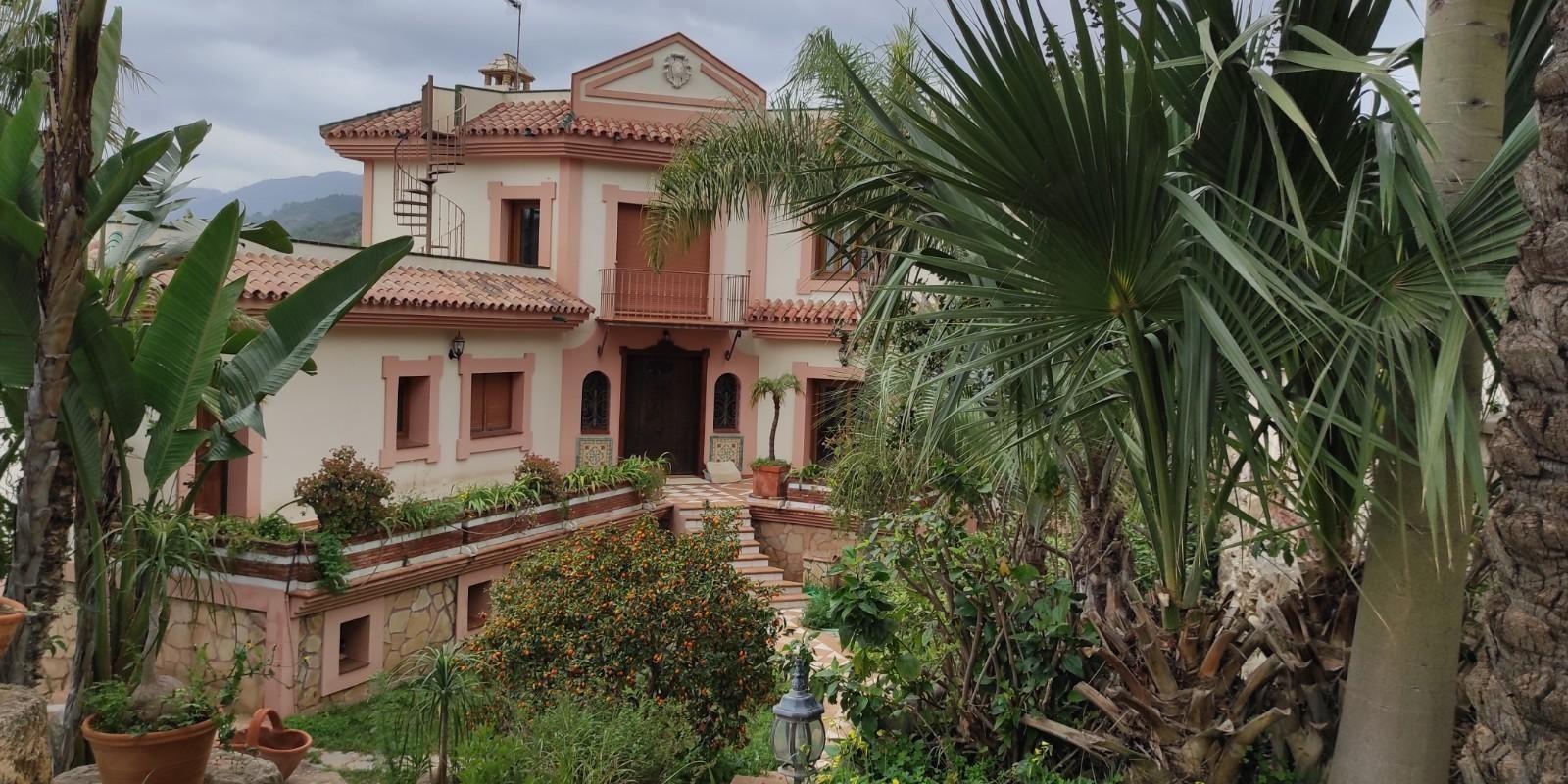 Impuestos al Comprar Vivienda Usada en España