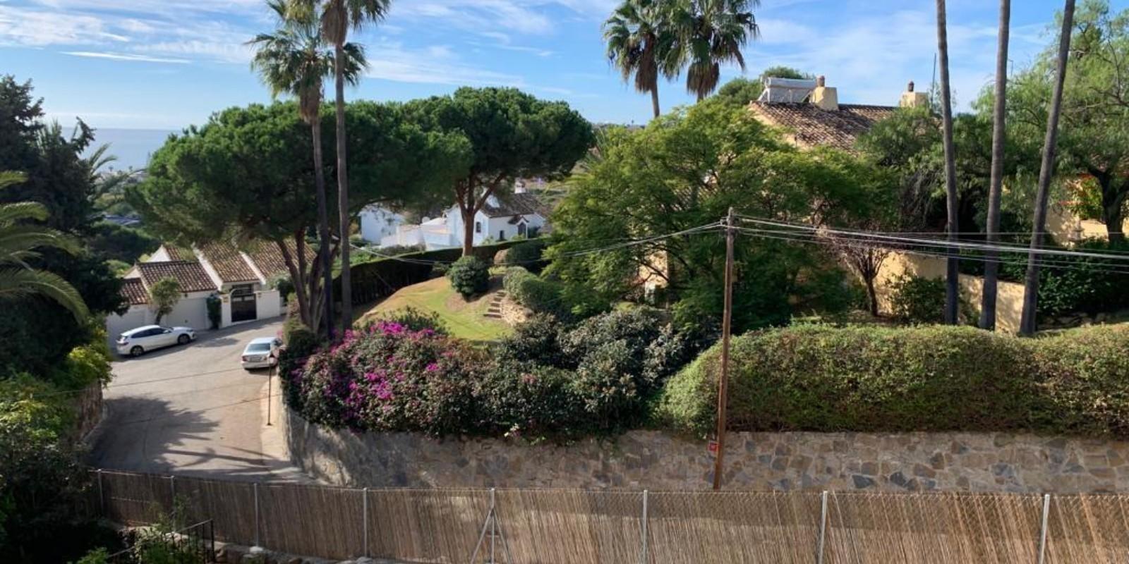 Mudarte a Estepona en 2025: Tu nueva vida te espera